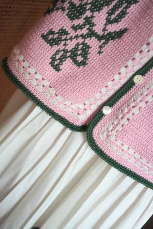 Rose Cardigan detail